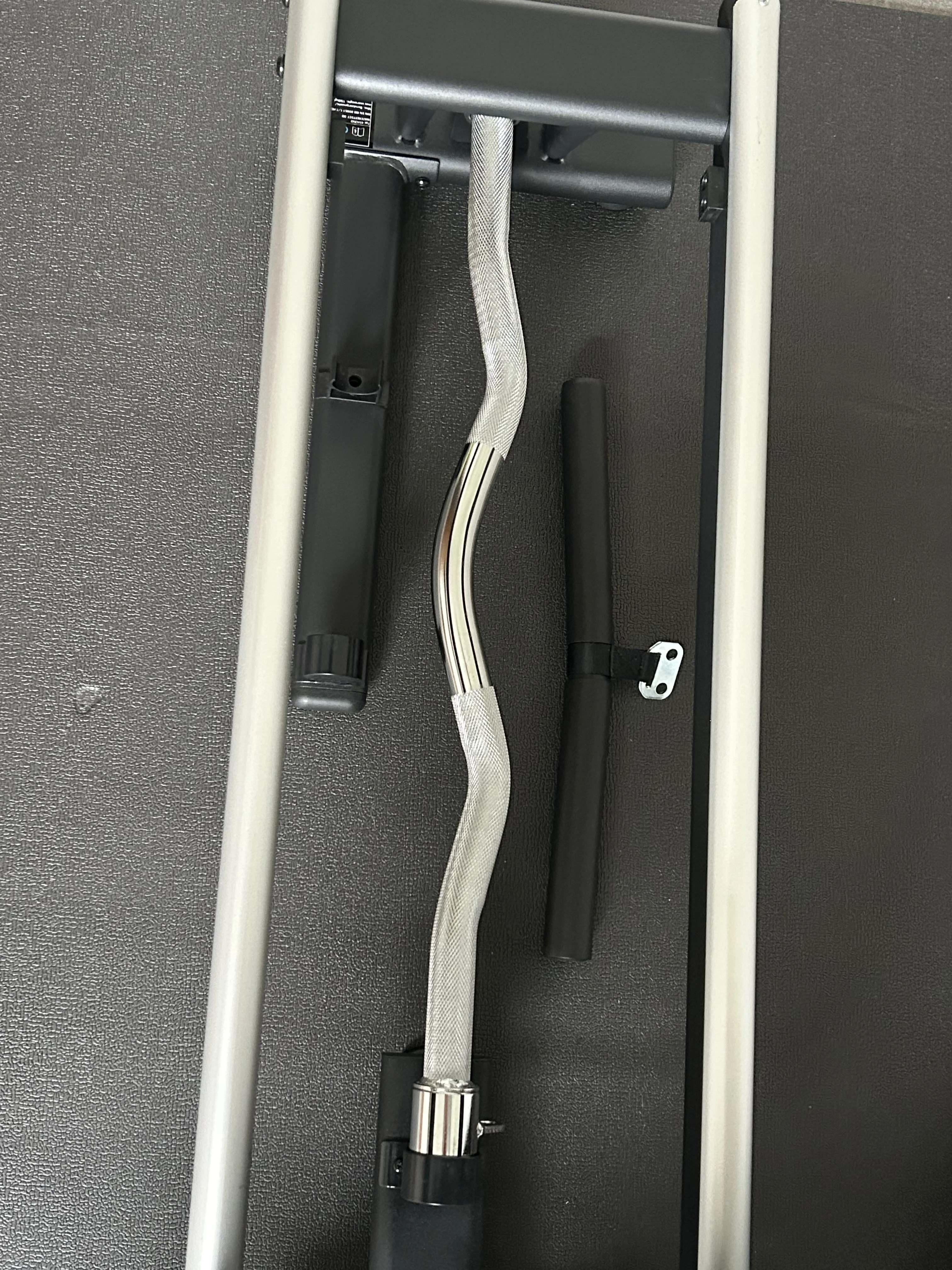 Verschiedene Griffe für dein perfektes Workout.