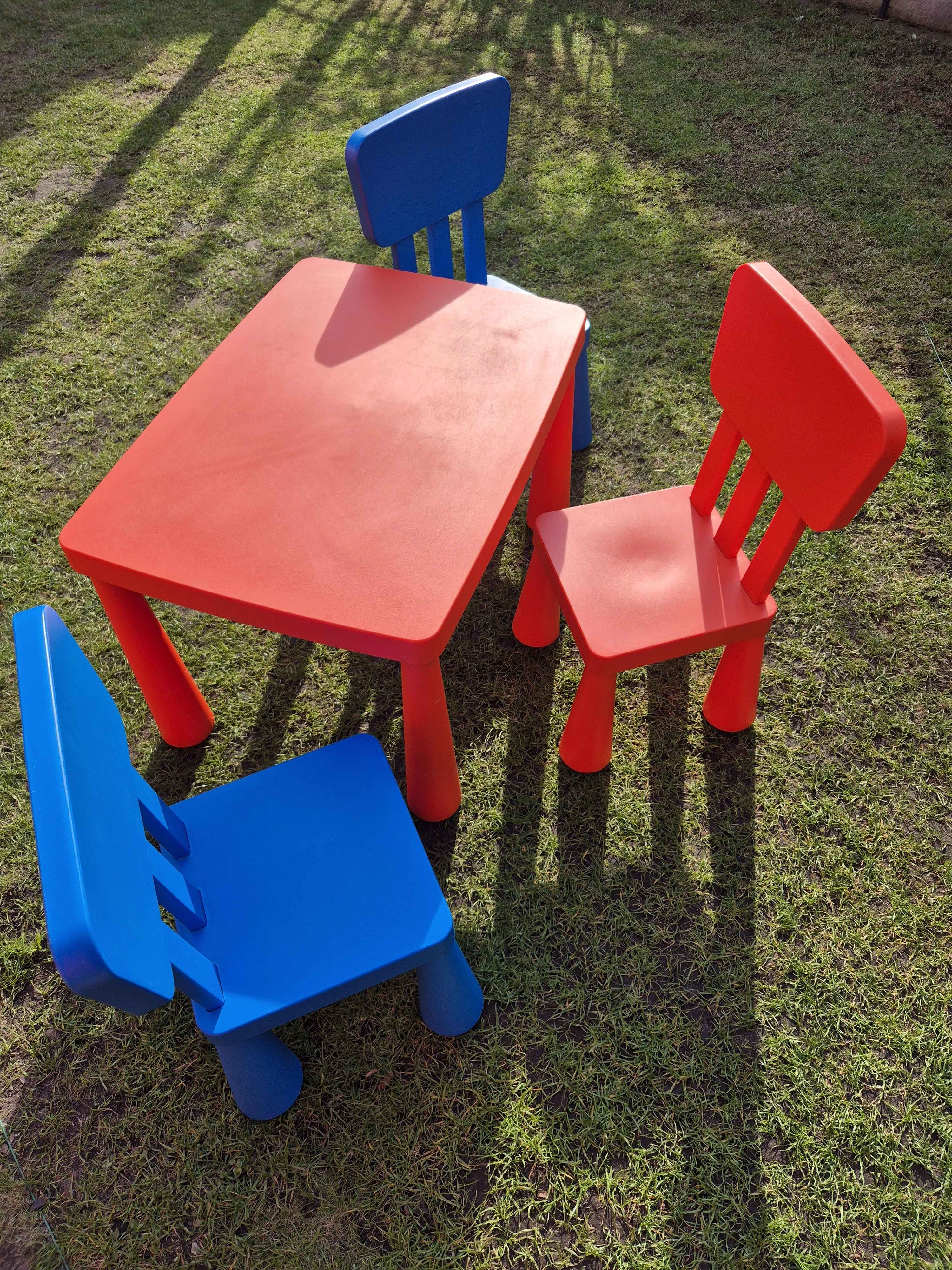 IKEA MAMMUT Tisch + Stühle