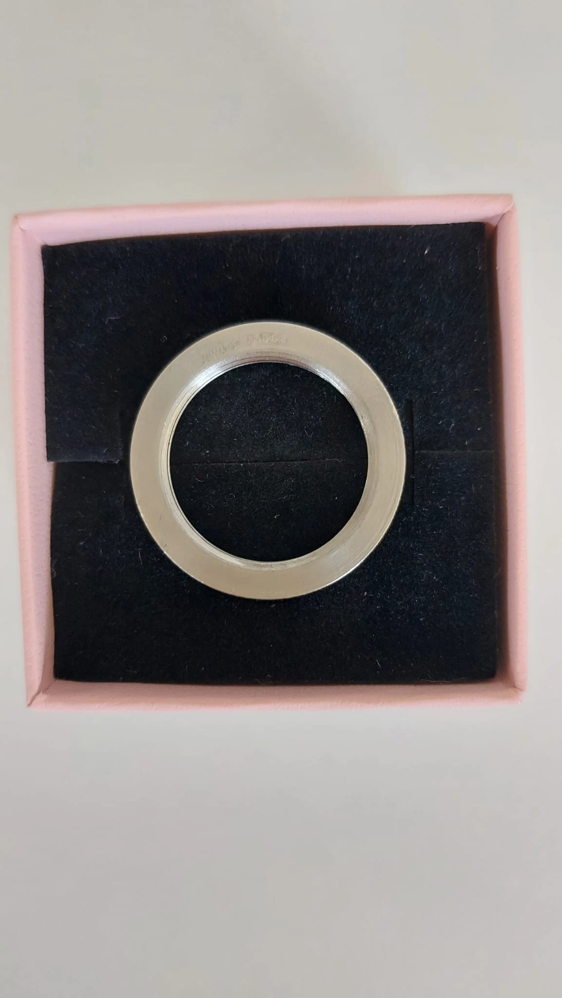 Bezel
