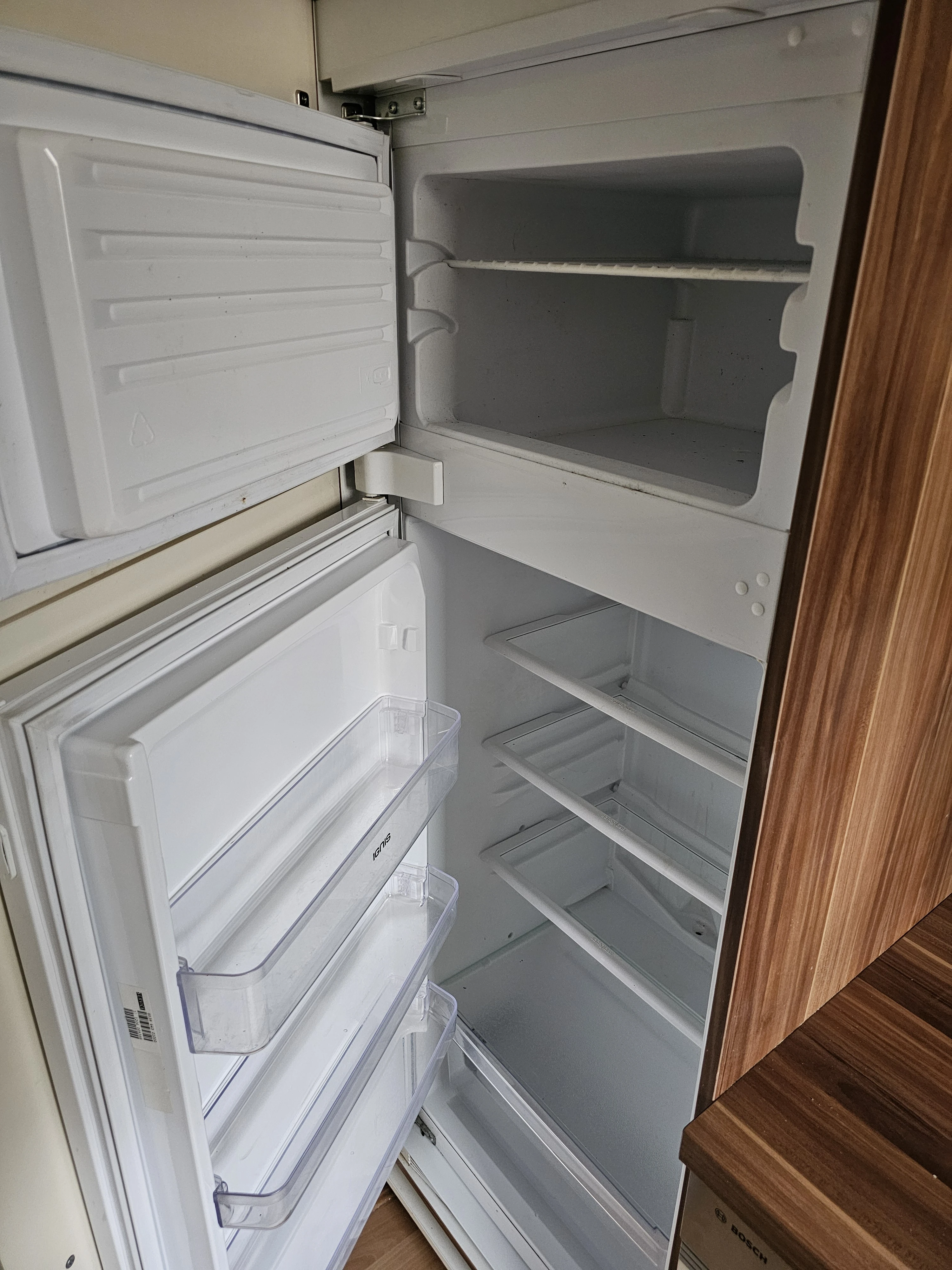 Kühlschrank und Gefrierfächer