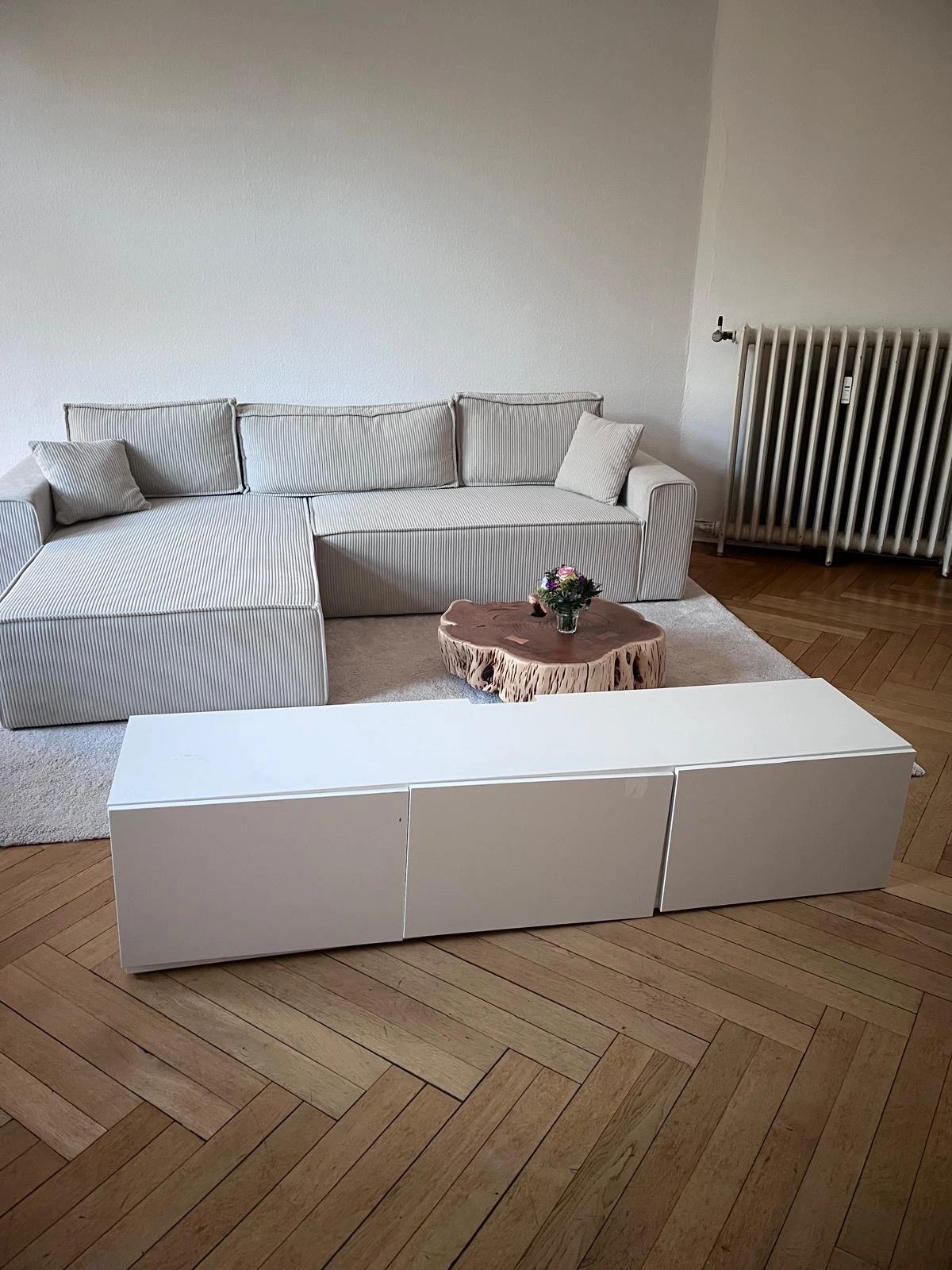 Besta Sideboard 