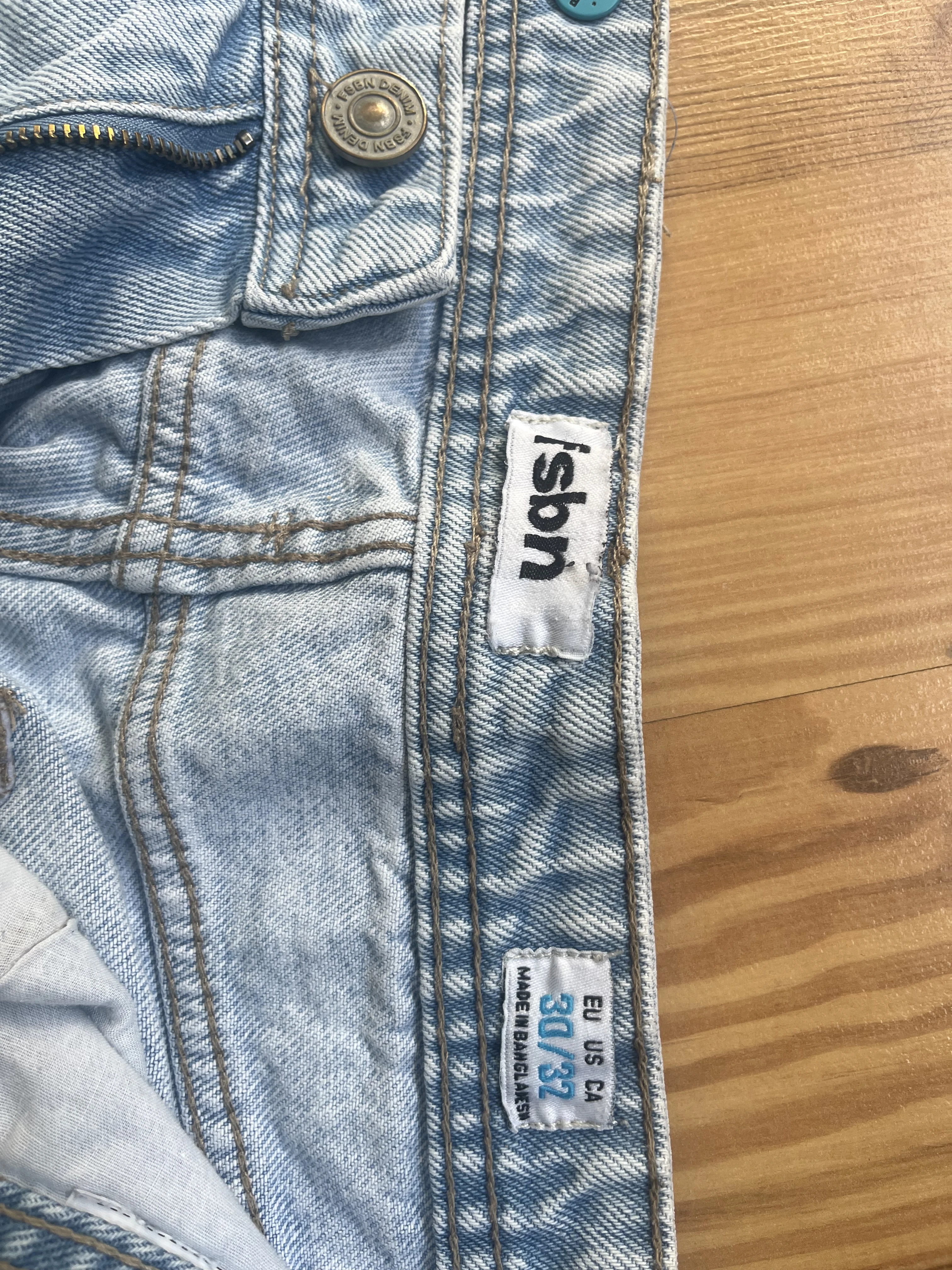 Li. Jeans