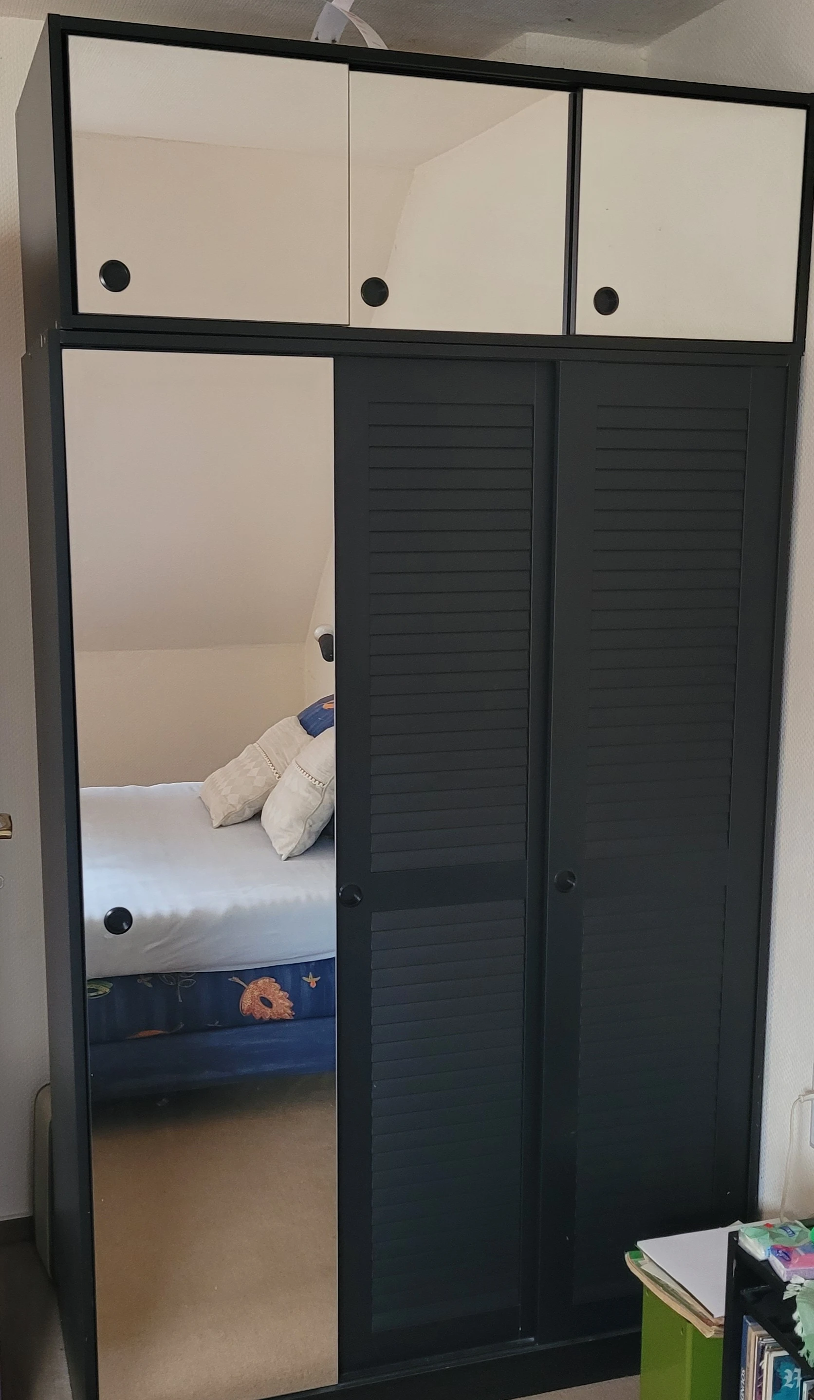 Schrank