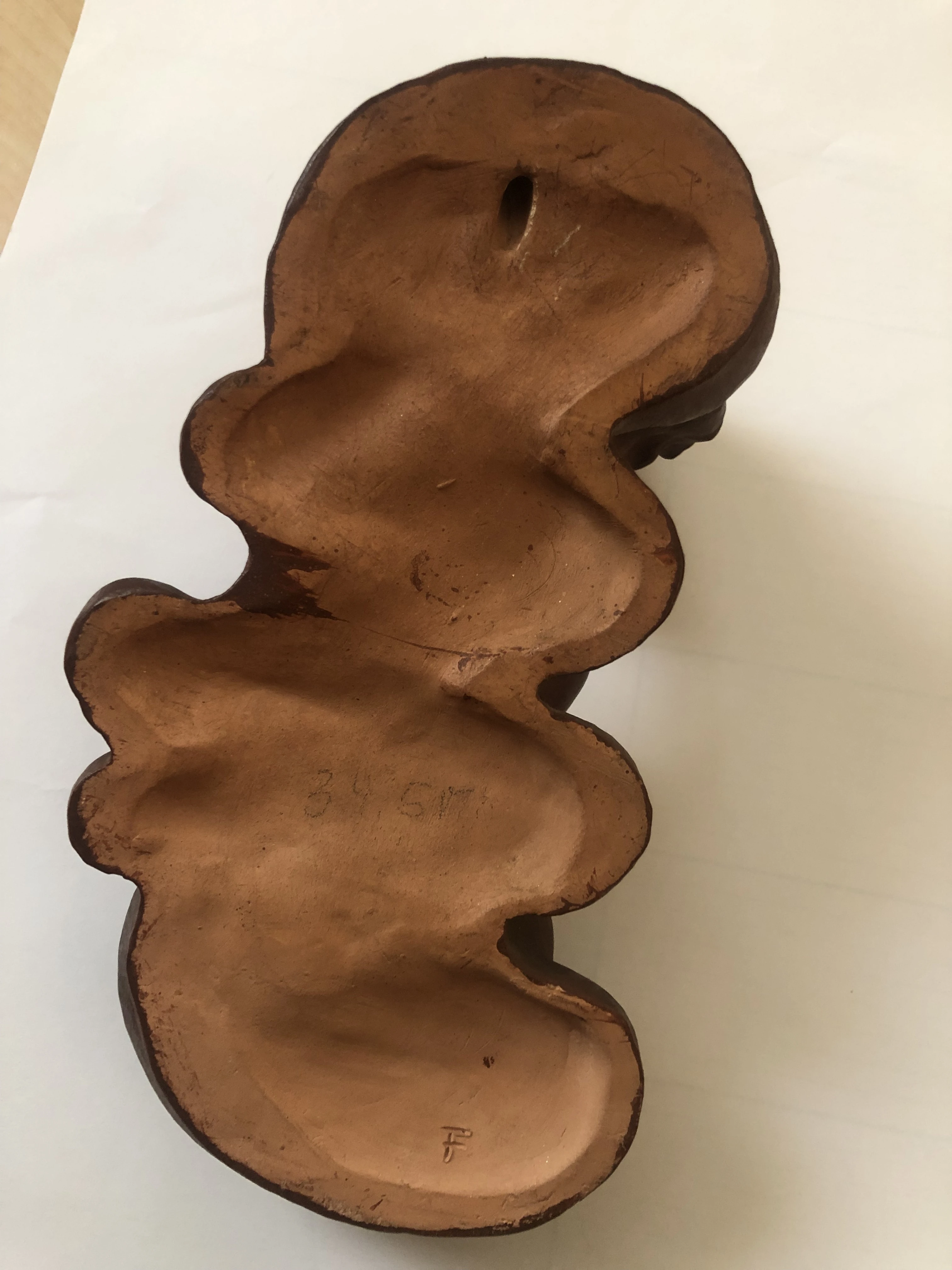 Hochwertige Keramik Skulptur Putto/Engelsknabe