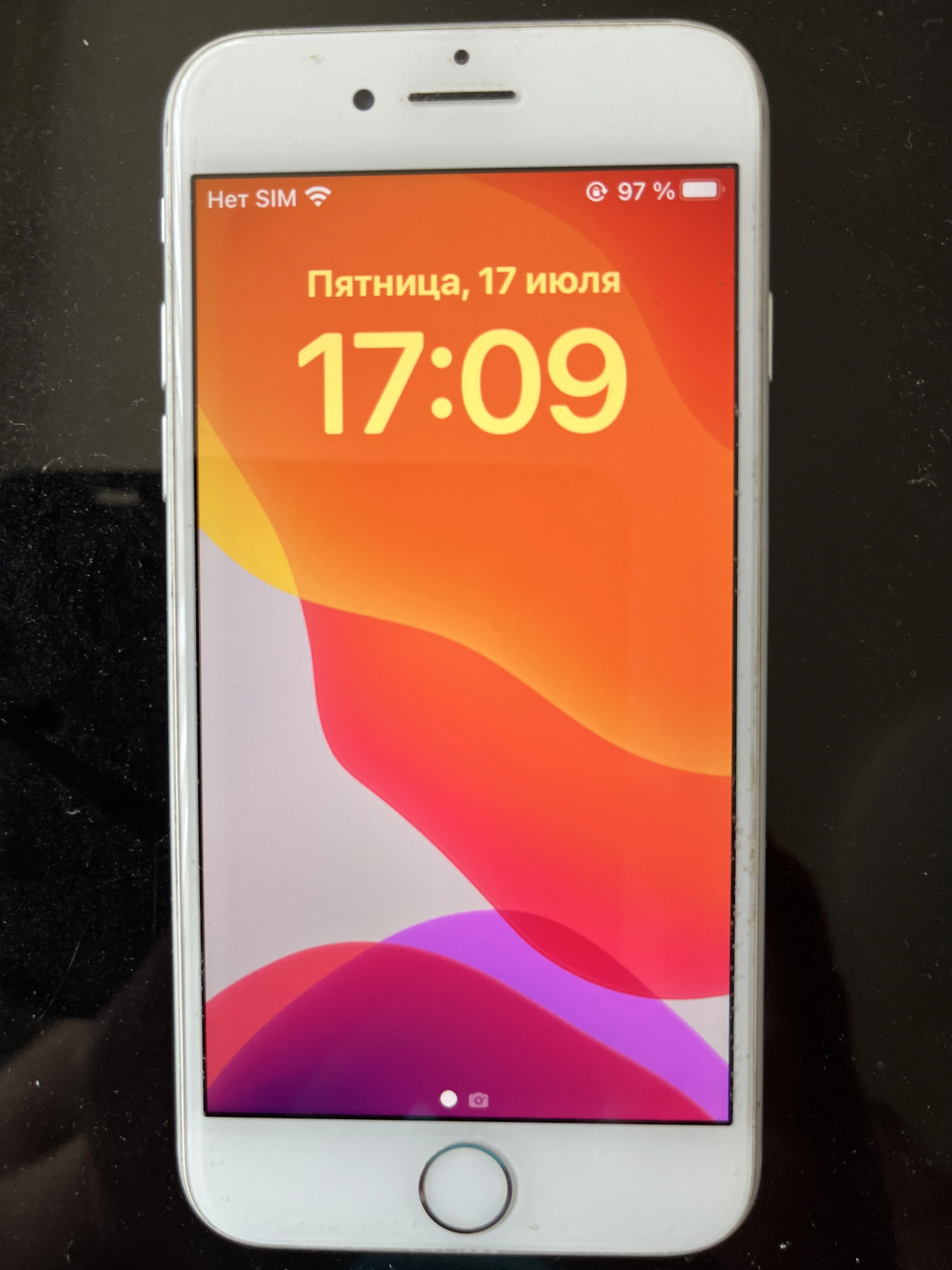 iPhone 8