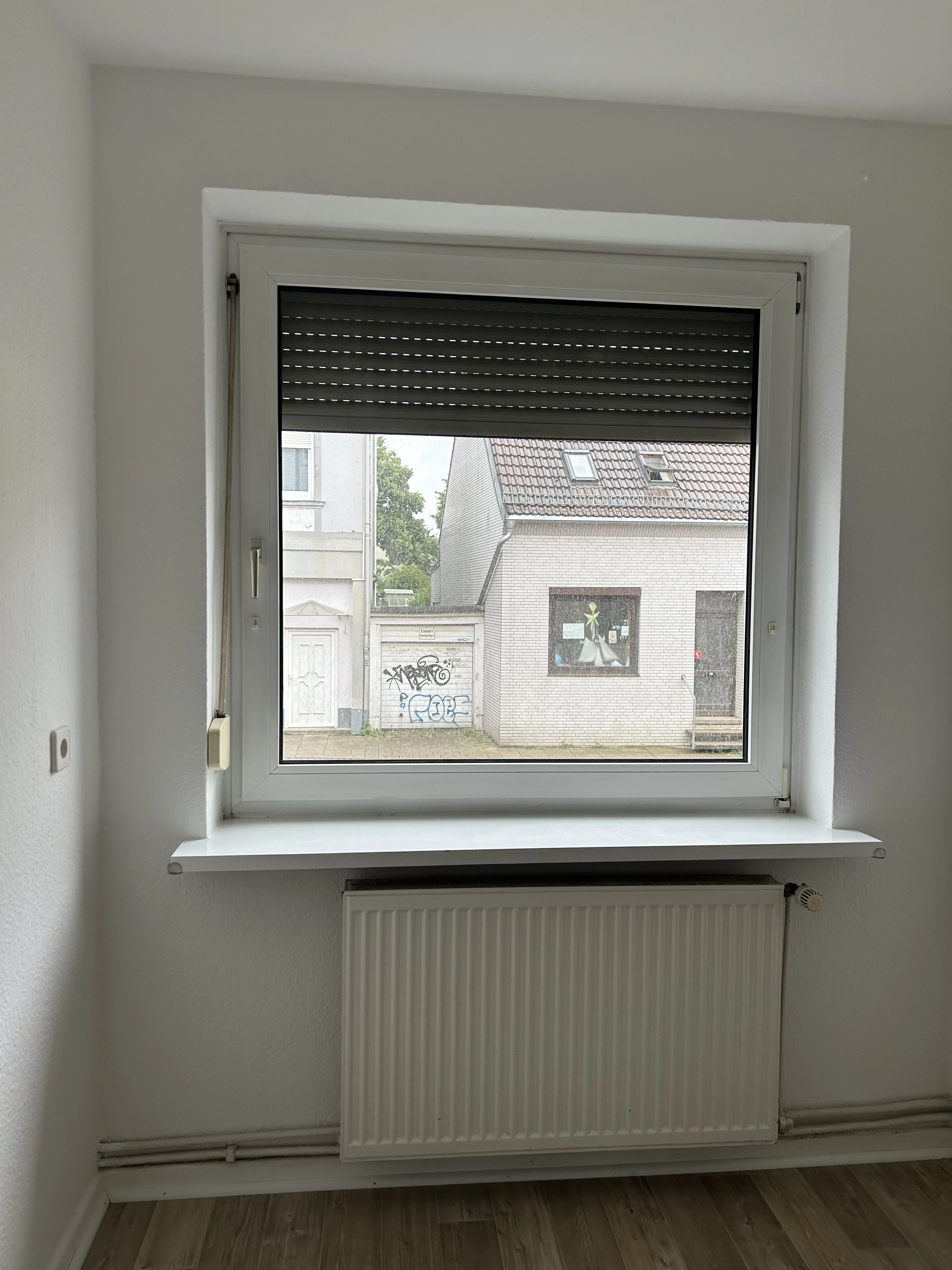Zimmer zur Straße