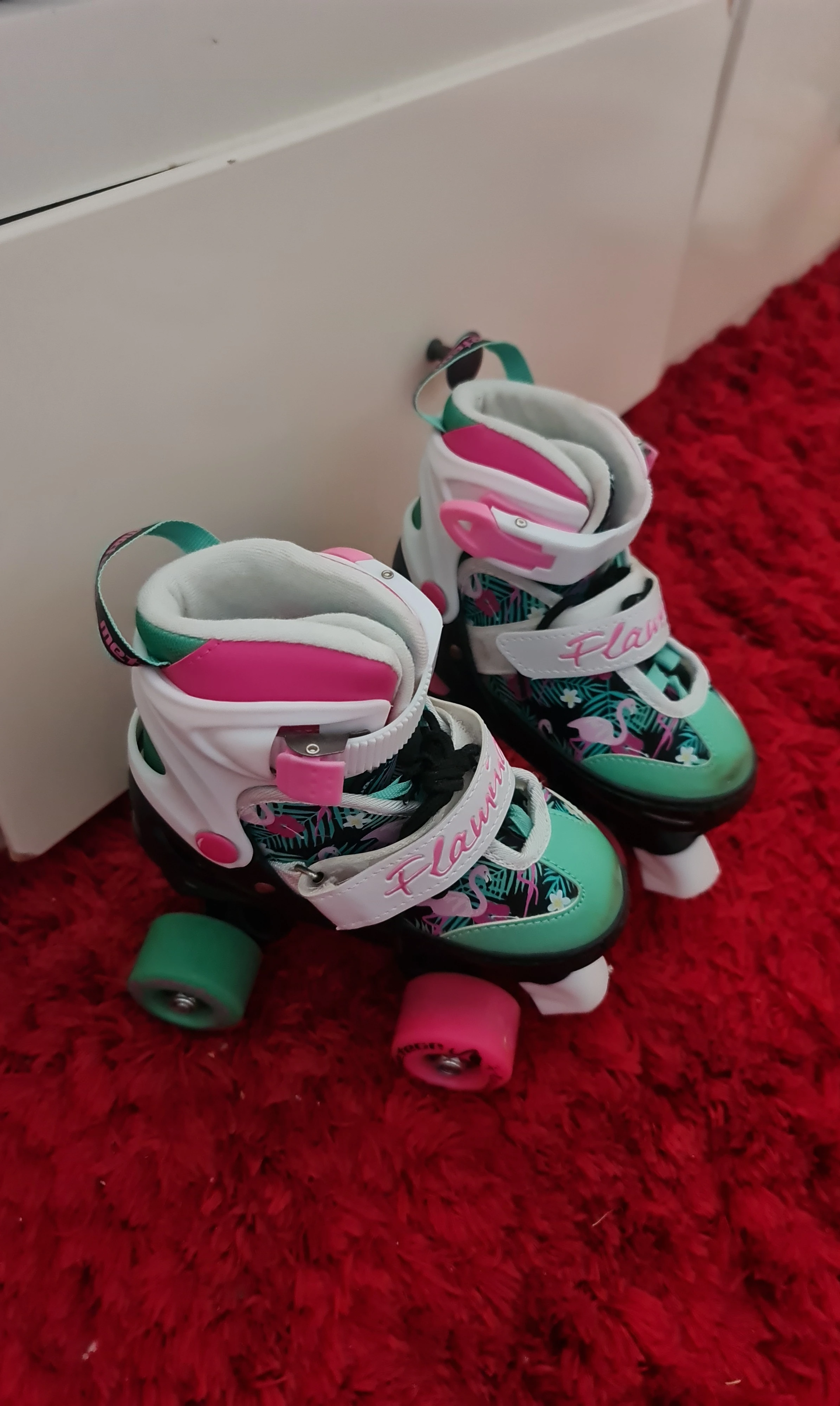 Mädchen Roll-Schuhe Gr. 31-34 