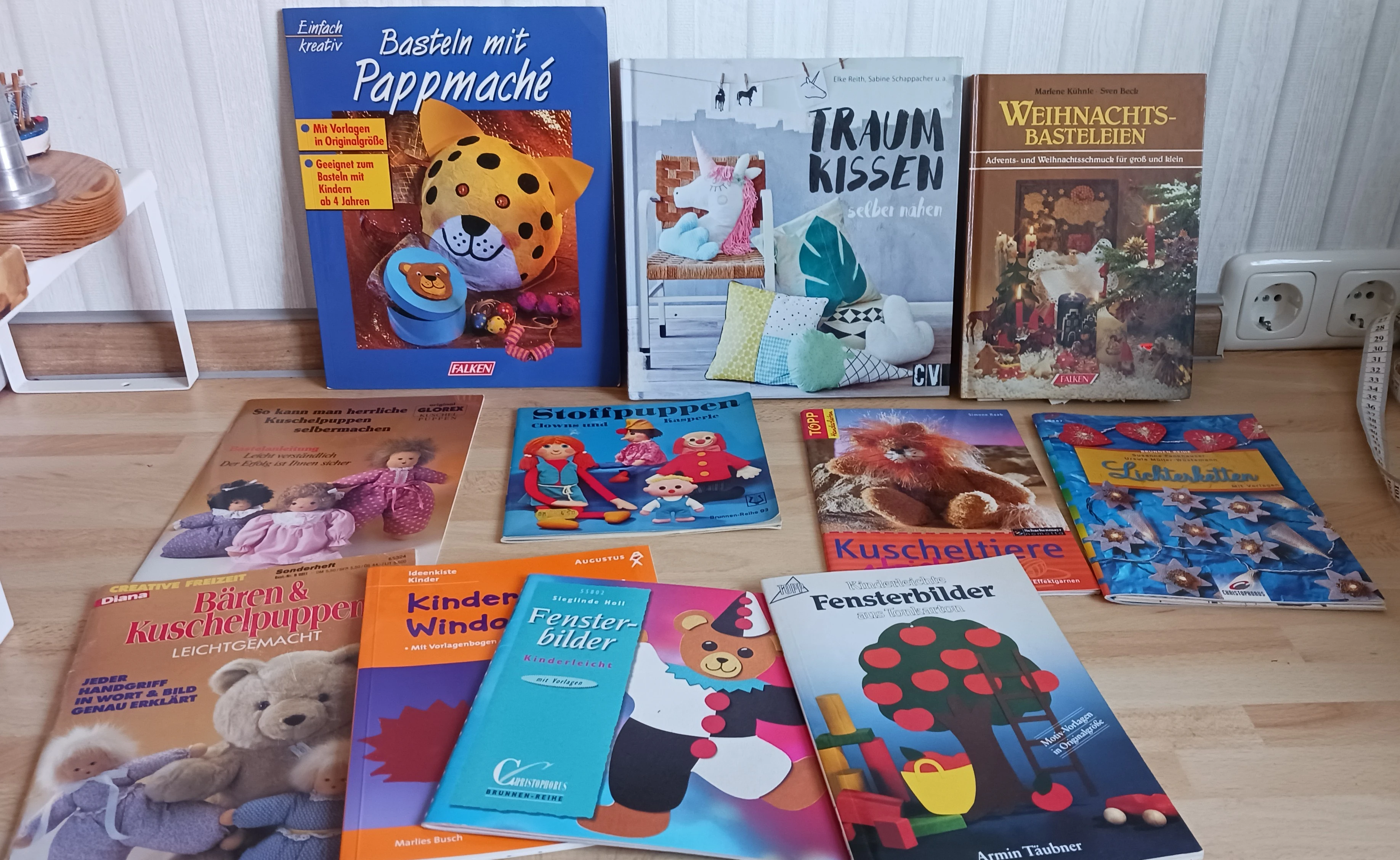 Bastelbüchersammlung