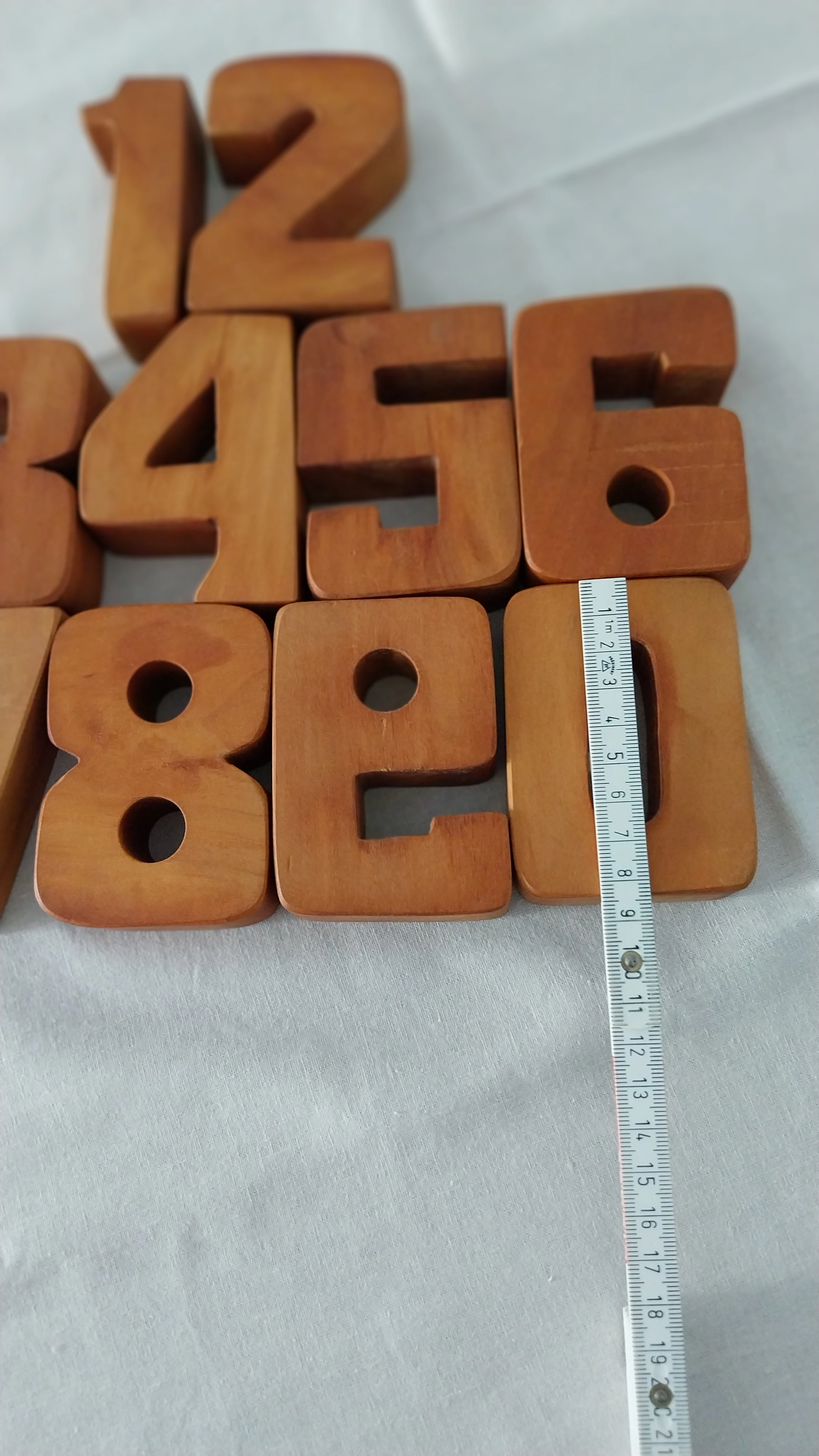 Holzspielzeug Zahlen/Ziffern massiv 