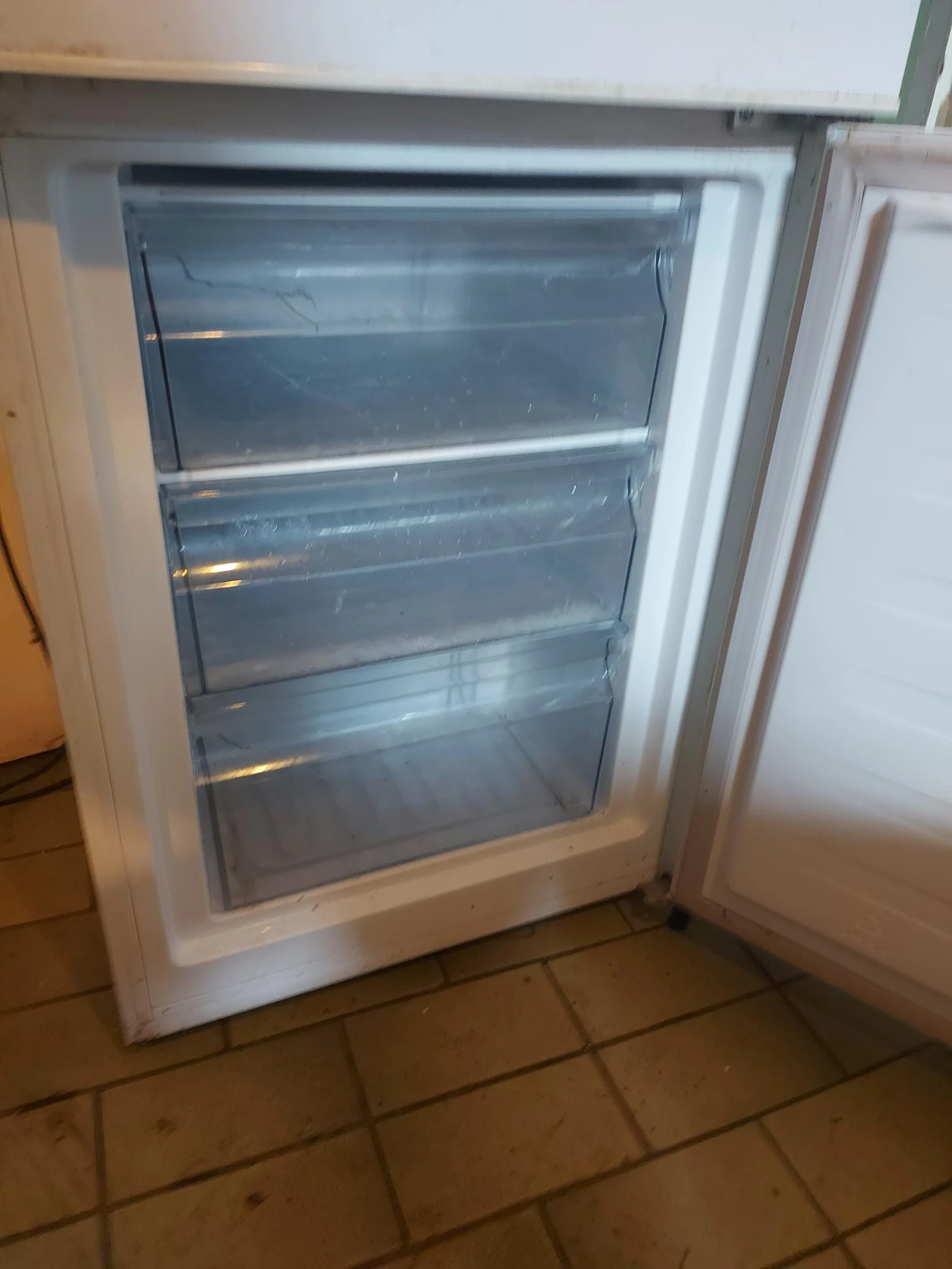 Gefrierschrank (offen)