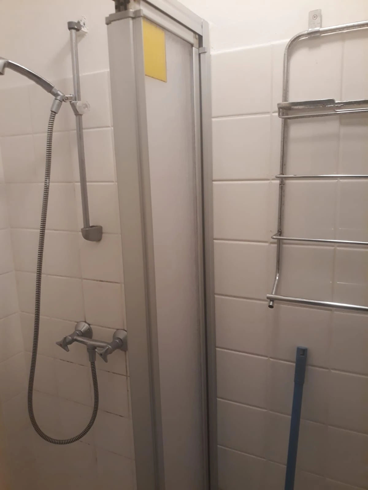 Dusche