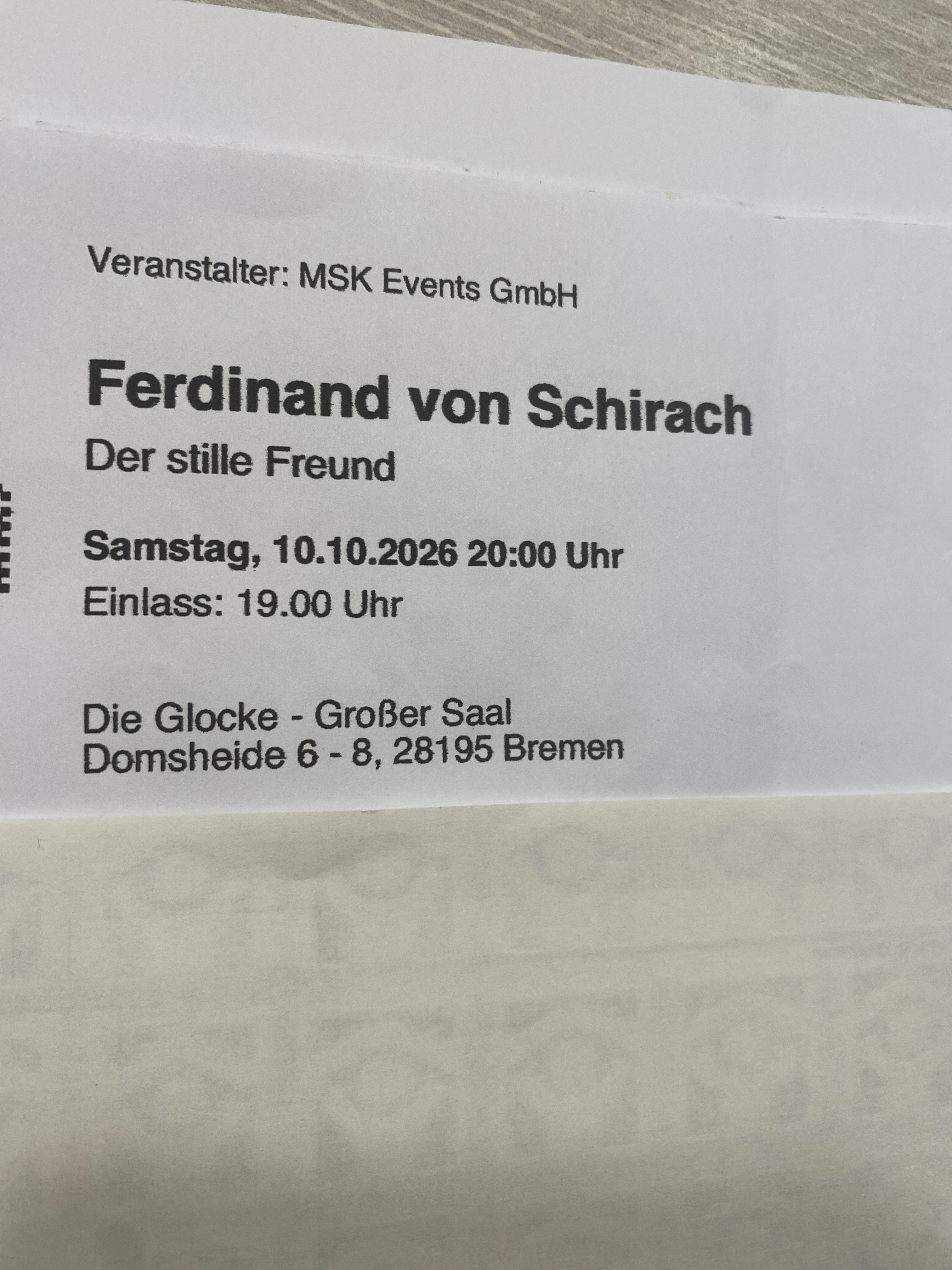 Zwei Tickets abzugeben