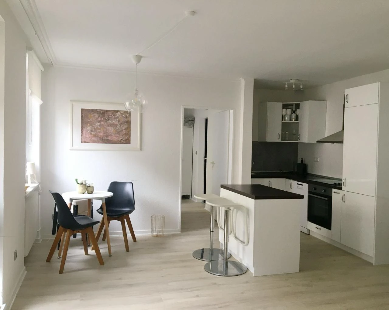 Esszimmer und Küche