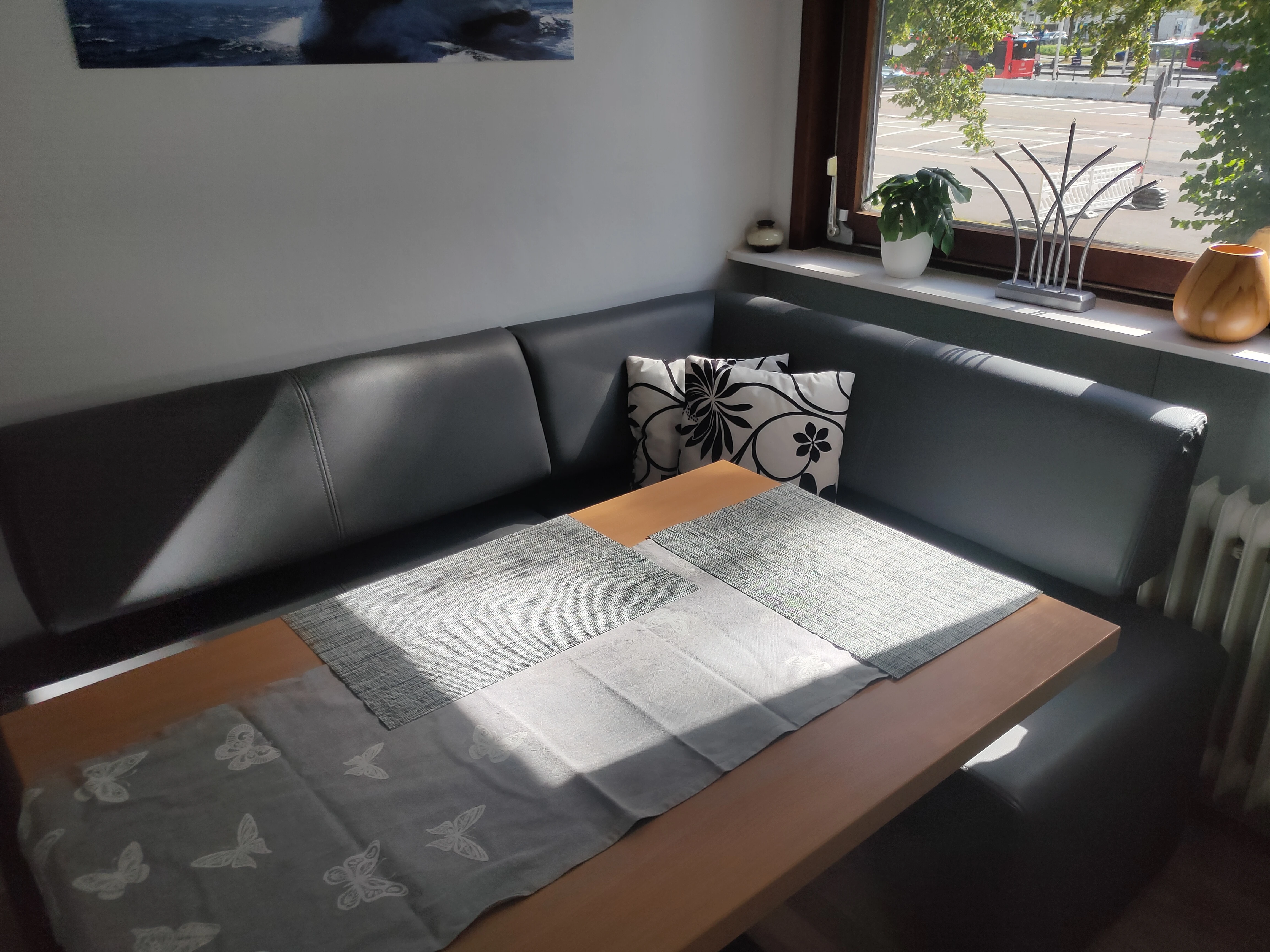 Wohnzimmer, Essecke 2 von 2