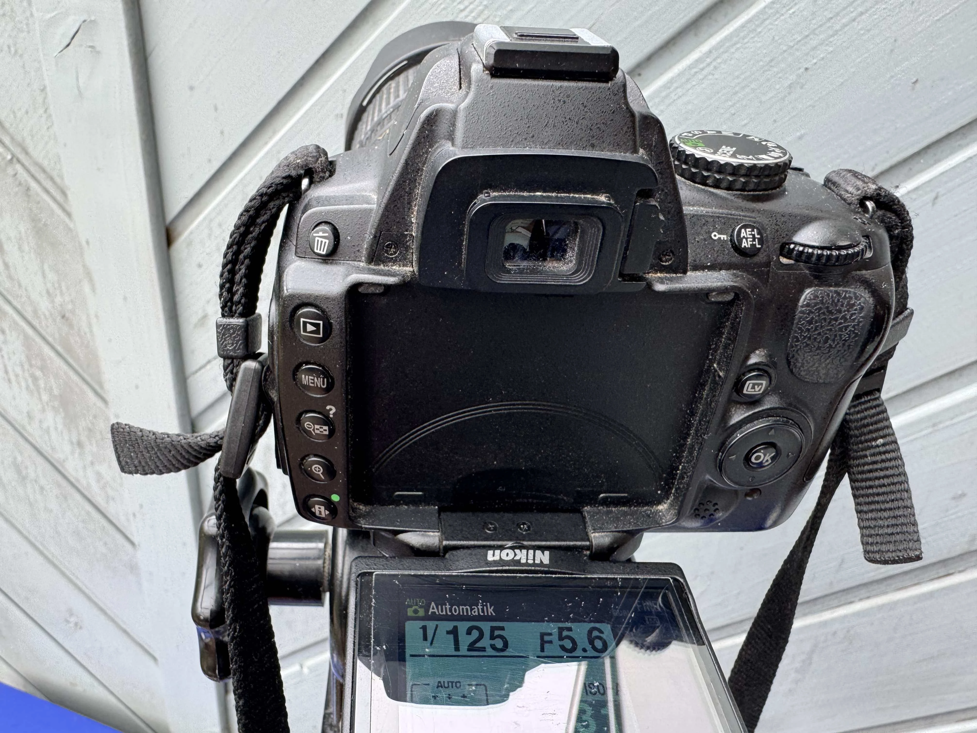 Nikon D5000 Klappsucher