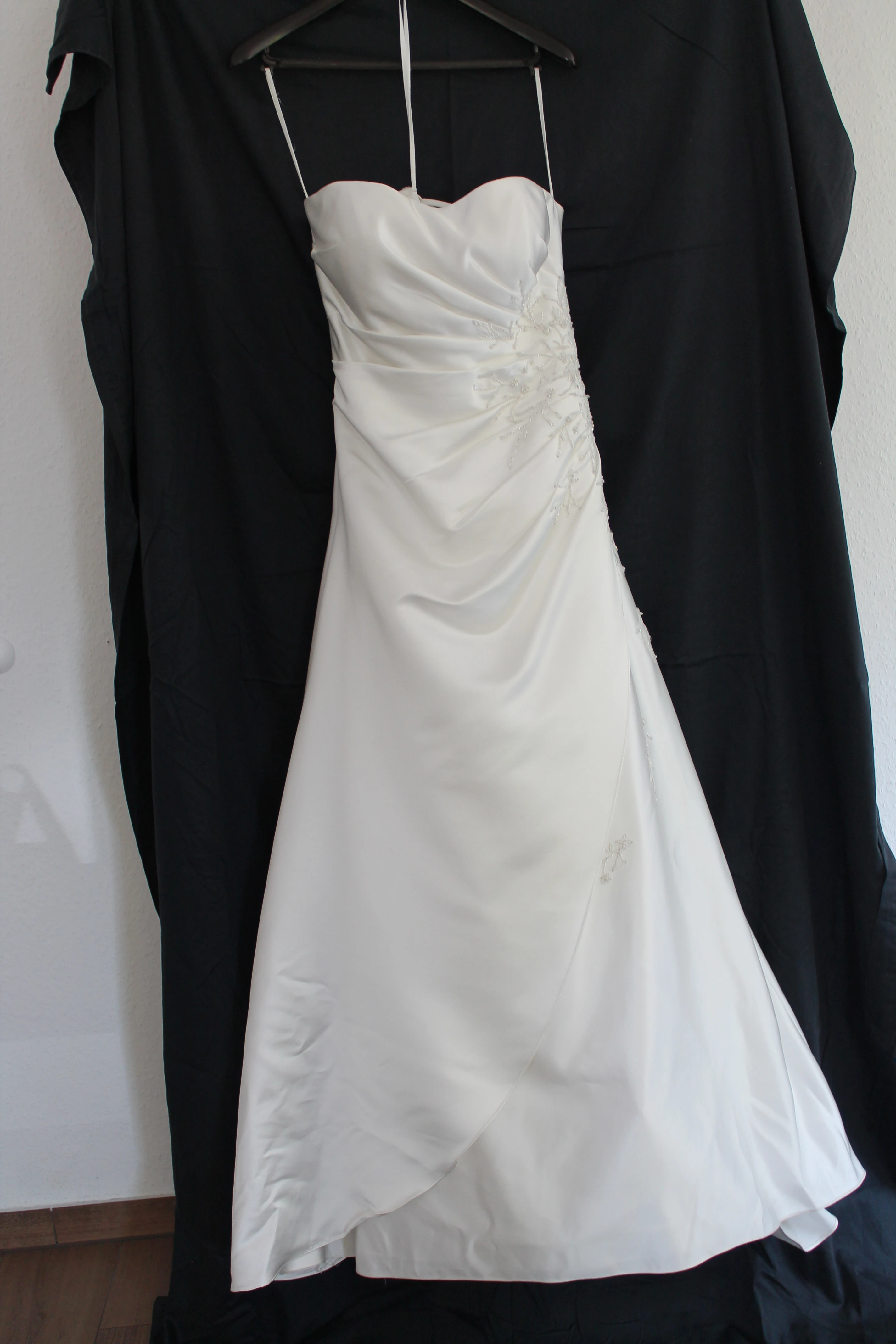 Das Kleid von vorne