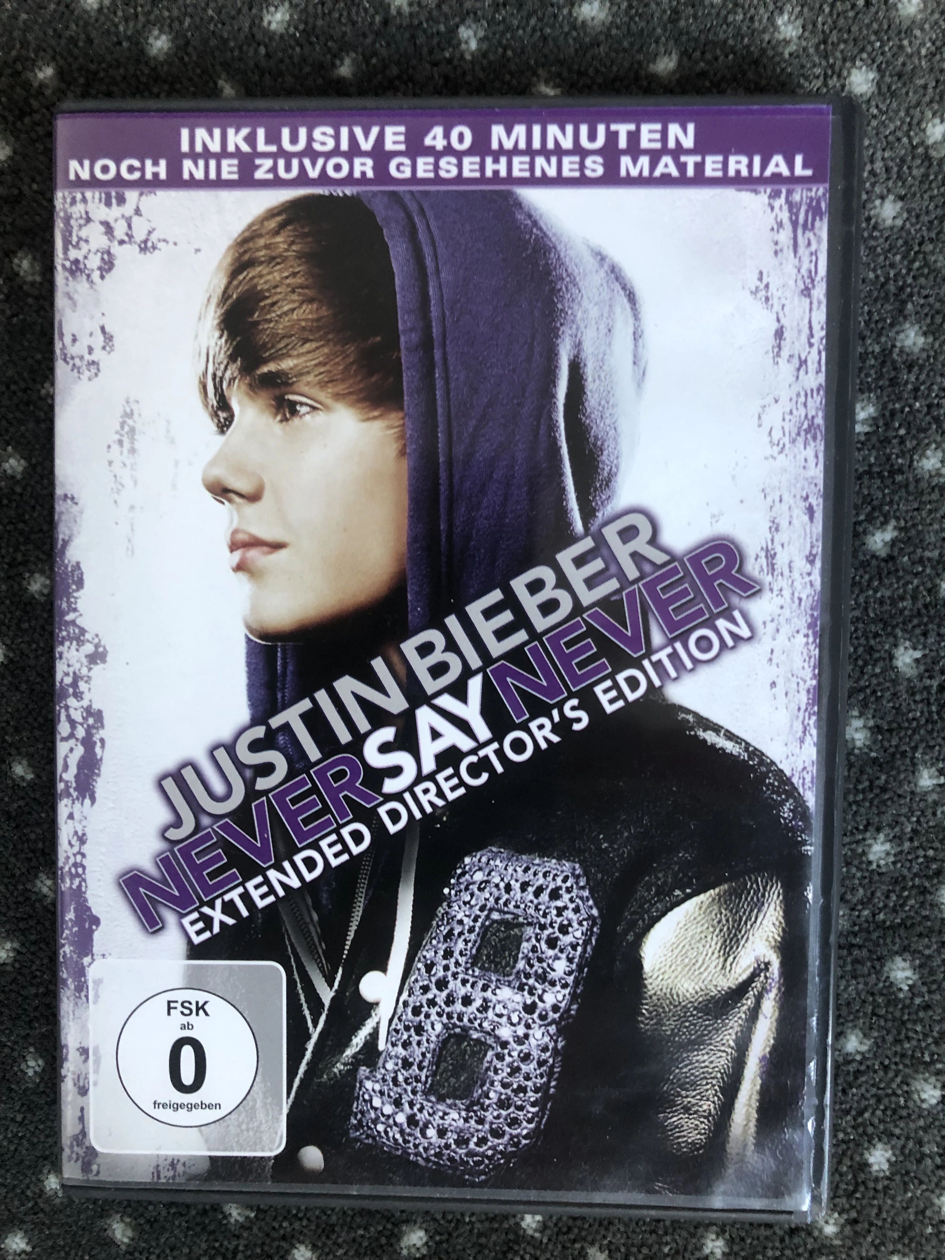 Justin Bieber: Never Say Never / This Is My World 