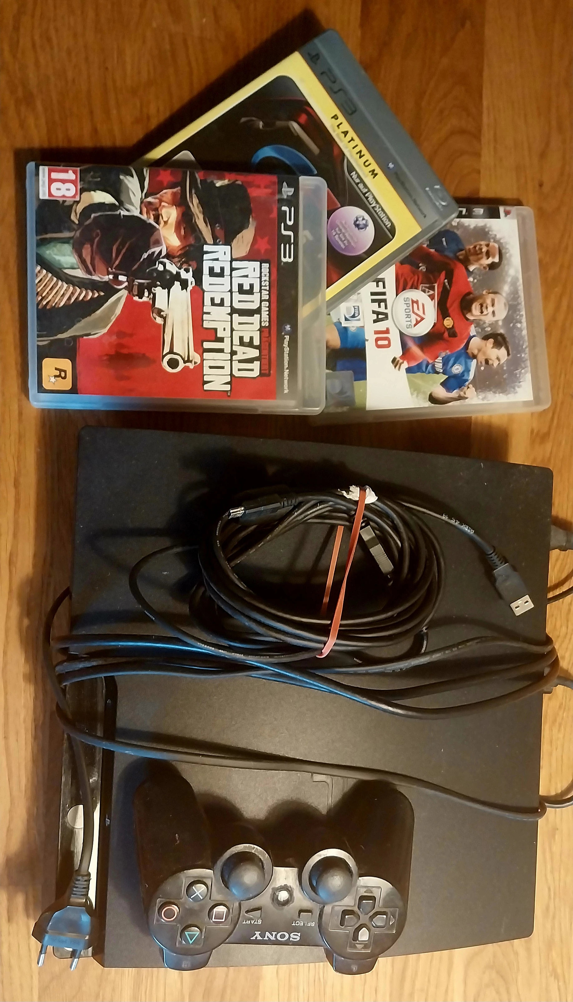 PS 3 plus 3 Spiele