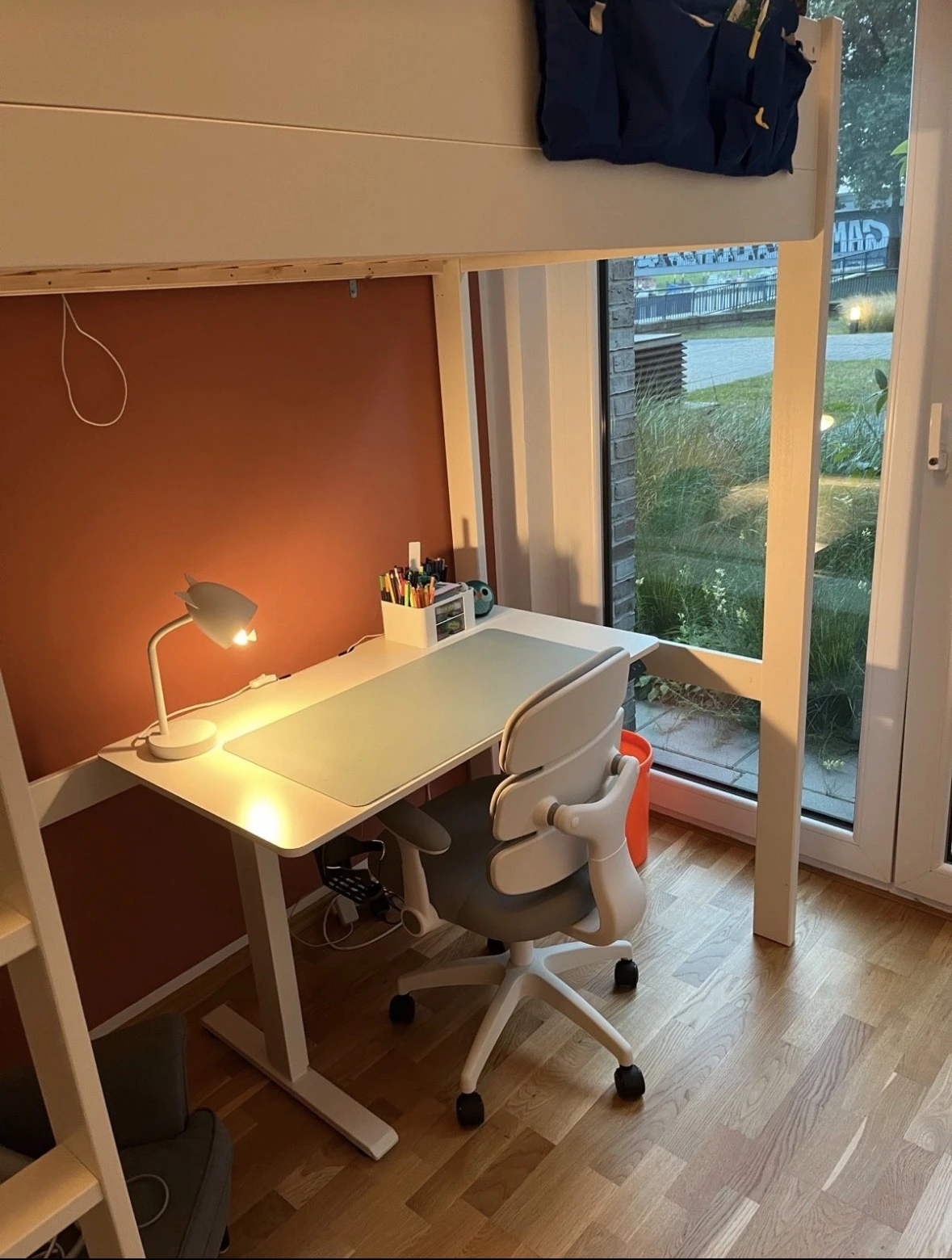 Platz unter dem Bett