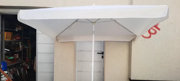 Sonnenschirm 1,4 X 1,8 m