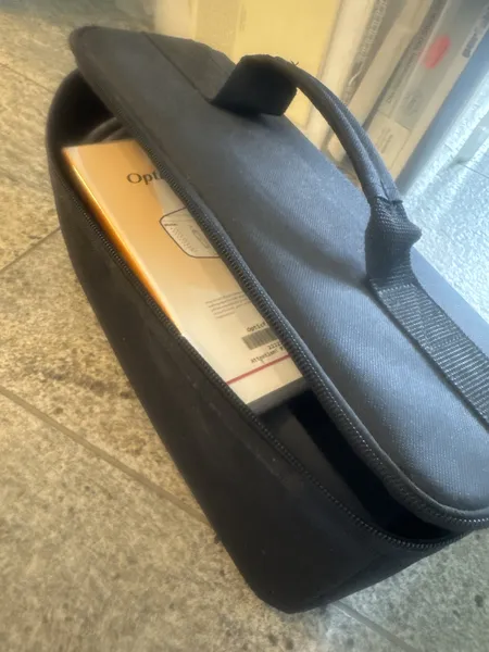 Verladen in Transporttasche