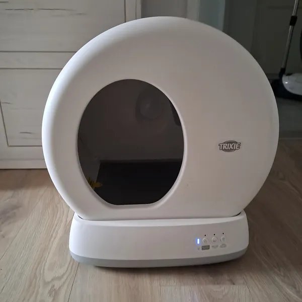 Selbstreinigendes Katzenklo 