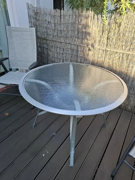Gartentisch