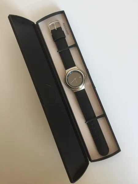 Hochwertige Armbanduhr Design-Klassiker 