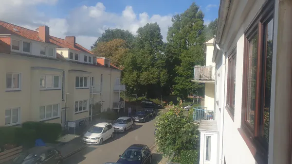Hegelstraße 10
