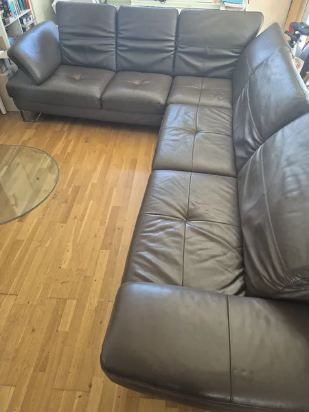 Couch im Ganzen