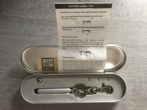 Laserpointer Schlüsselanhänger mit LED 