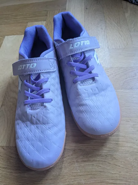 Hallensportschuhe1