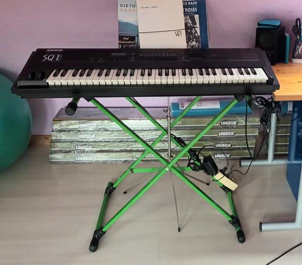 Synthesizer "Ensoniq SQ-1 Plus" inkl. Aktivbox