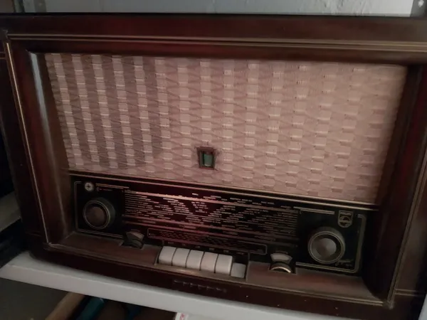 Röhrenradio Philips 