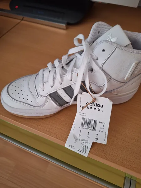 Adias forum mid neu