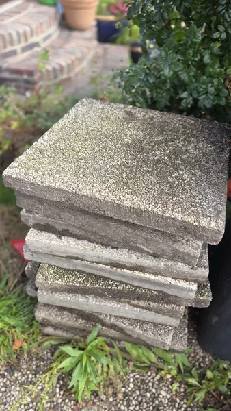 gebrauchte Waschbetonplatten 