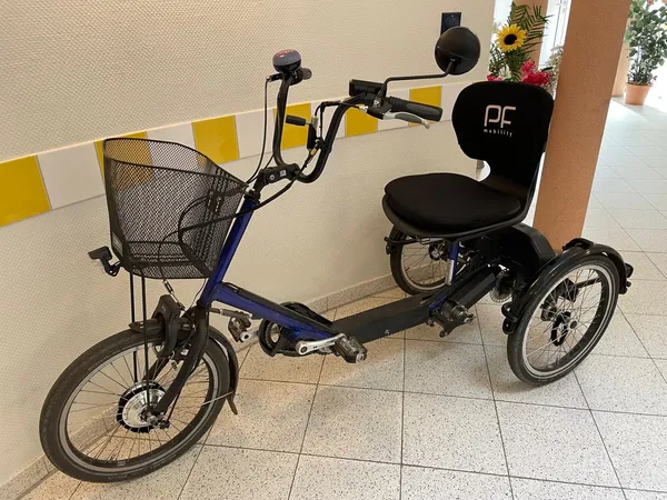 Elektrisches Senioren-Dreirad