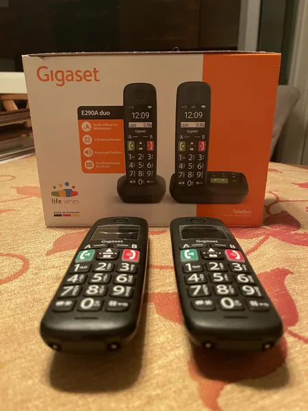 Seniorentelefon mit großen Tasten