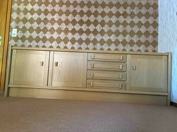 Sideboard / Anrichte